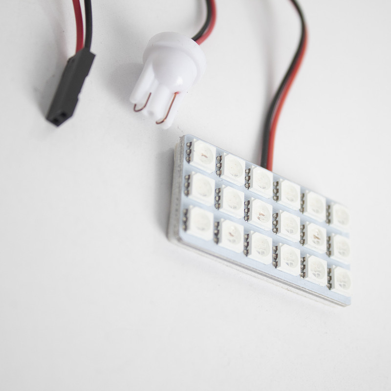 لامپ سقفی خودرو سام مدل BLUE 18