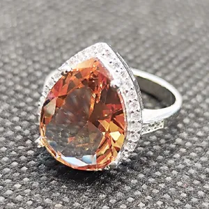 انگشتر نقره زنانه مدل سنگ الکساندریت کد 335