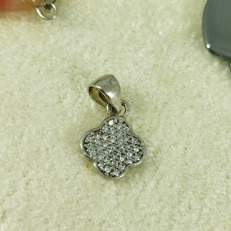 آویز گردنبند نقره زنانه سلین کالا مدل گل کد 36