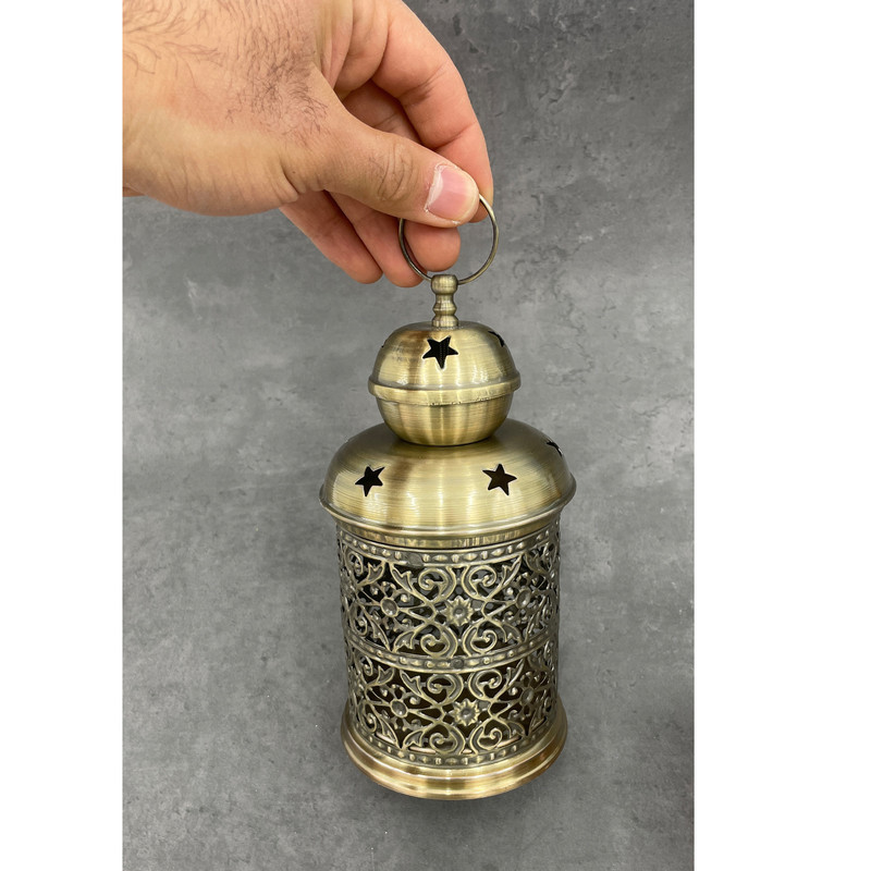 جاشمعی طرح فانوس فلزی