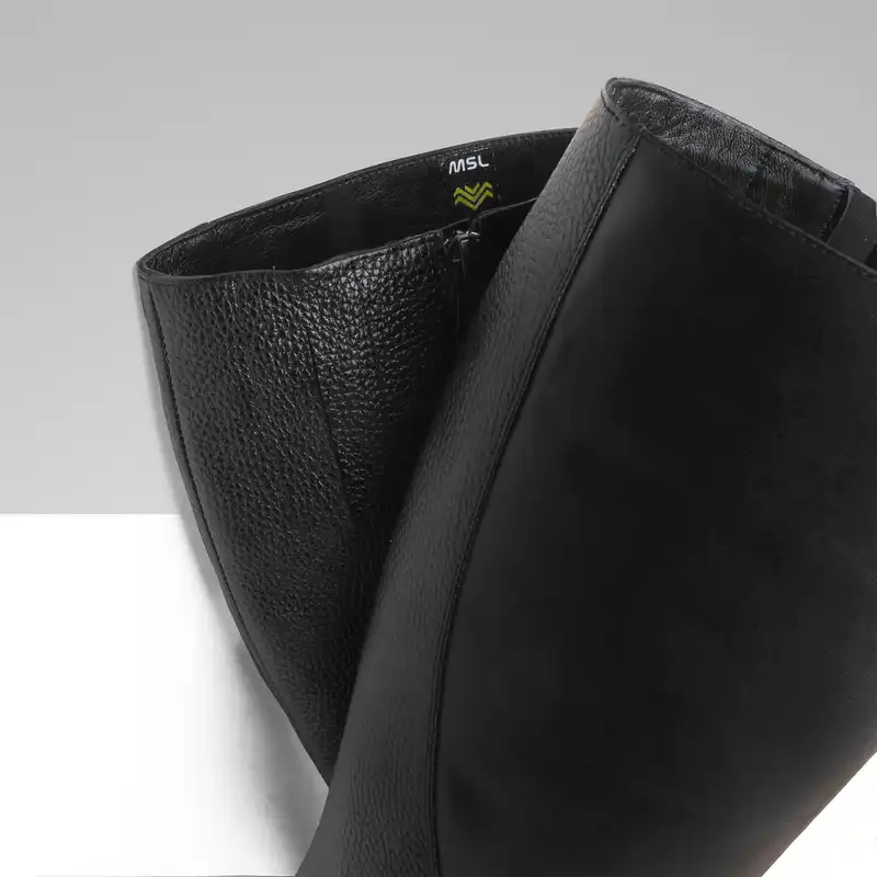 بوت زنانه اماسال مدل M - 210