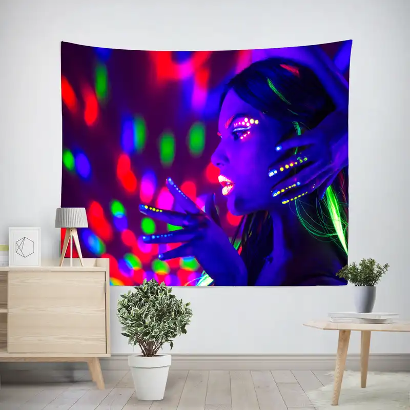 پوستر پارچه ای پرینتینگ لند طرح بکدراپ آرایشی کد P117