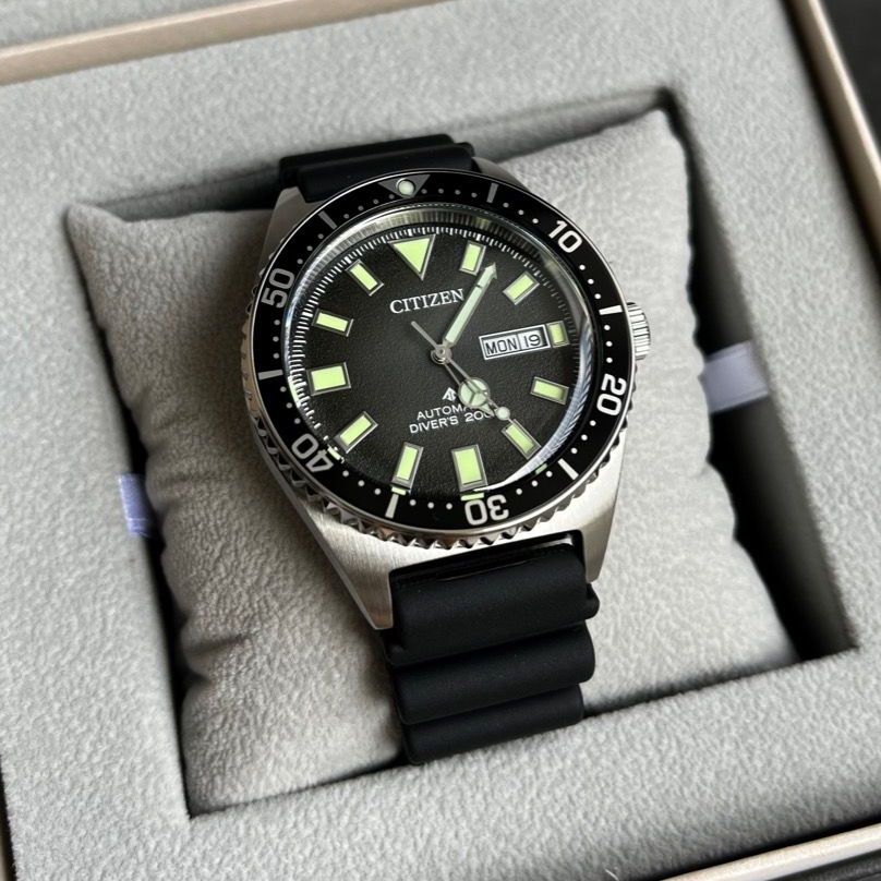 ساعت مچی عقربهای مردانه سیتی زن مدل NY0120-01E -  - 10