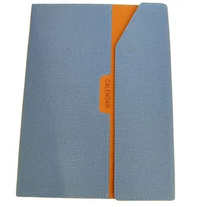 سالنامه سال 1404 مدل مگنتی