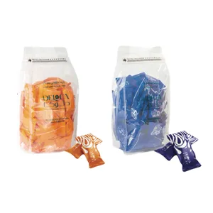  خرما شکلاتی ساده و پرتقالی با مغز بادام دلوکا - ۵۰۰ گرم بسته 2 عددی