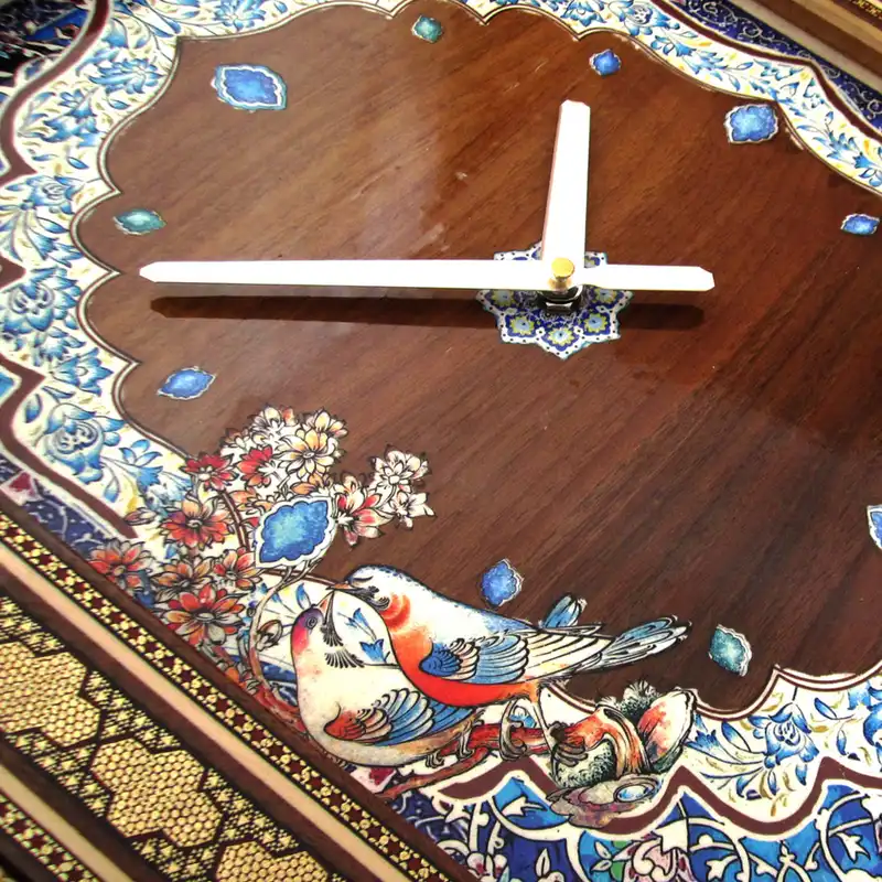 ساعت دیواری خاتم کاری طرح تذهیب مدل بی صدا کد 5060-5