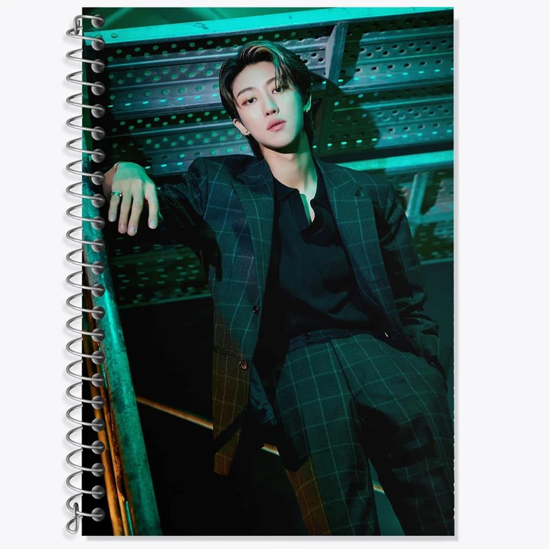 دفتر لغت 50 برگ خندالو مدل دی ایت گروه سونتین Seventeen کد 21554