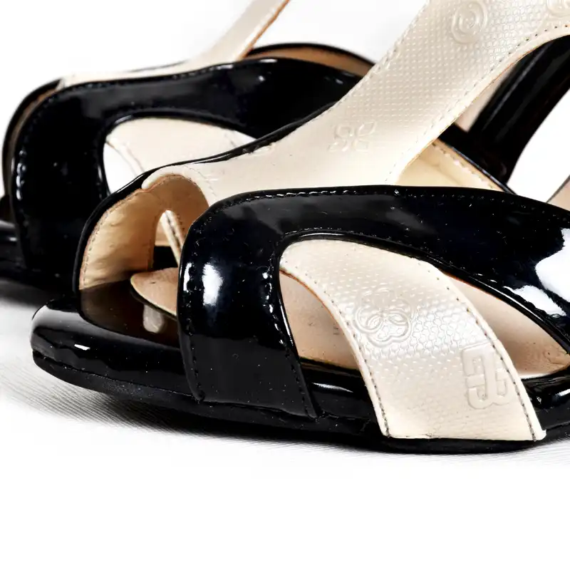 صندل زنانه تین بانی مدل والریا کد 05