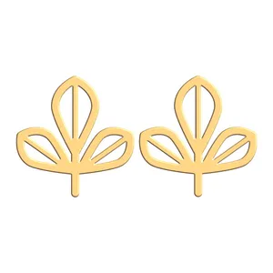 گوشواره طلا 18 عیار زنانه فرشته طرح برگ مدل WEL-000250