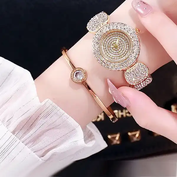 ساعت مچی عقربه ای زنانه مدل لاکچری کد lux1