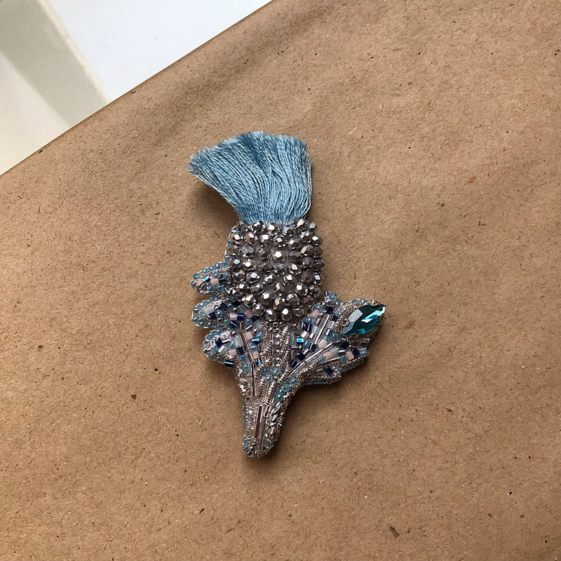 سنجاق سینه زنانه مدل گل لاله H011 سنجاق سینه زنانه مدل گل لاله H011