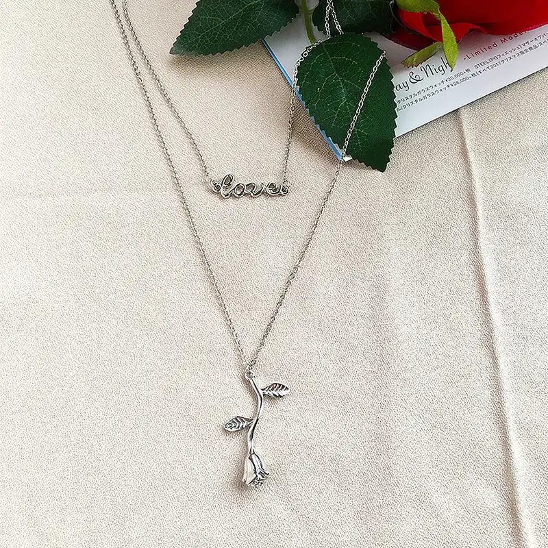 نیم ست زنانه مدل رز لاو کد 00905