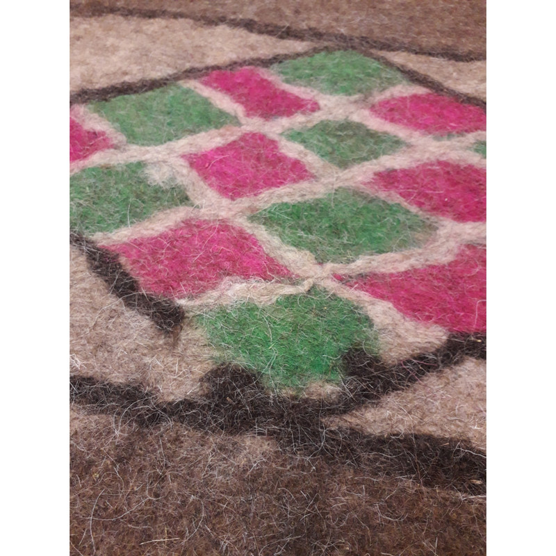 نمد فرش کد m9