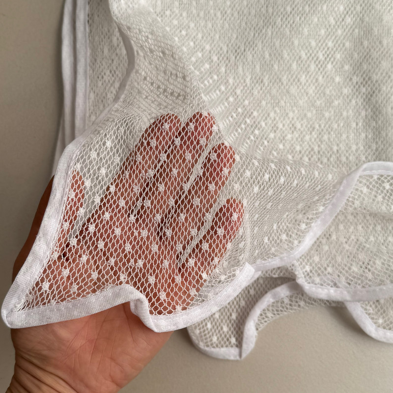 شال زنانه مدل توری خالخالی