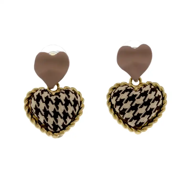 گوشواره زنانه برانت مدل قلب شطرنجی