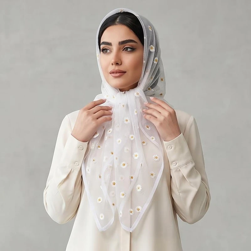 روسری زنانه مدل مینی بابونه