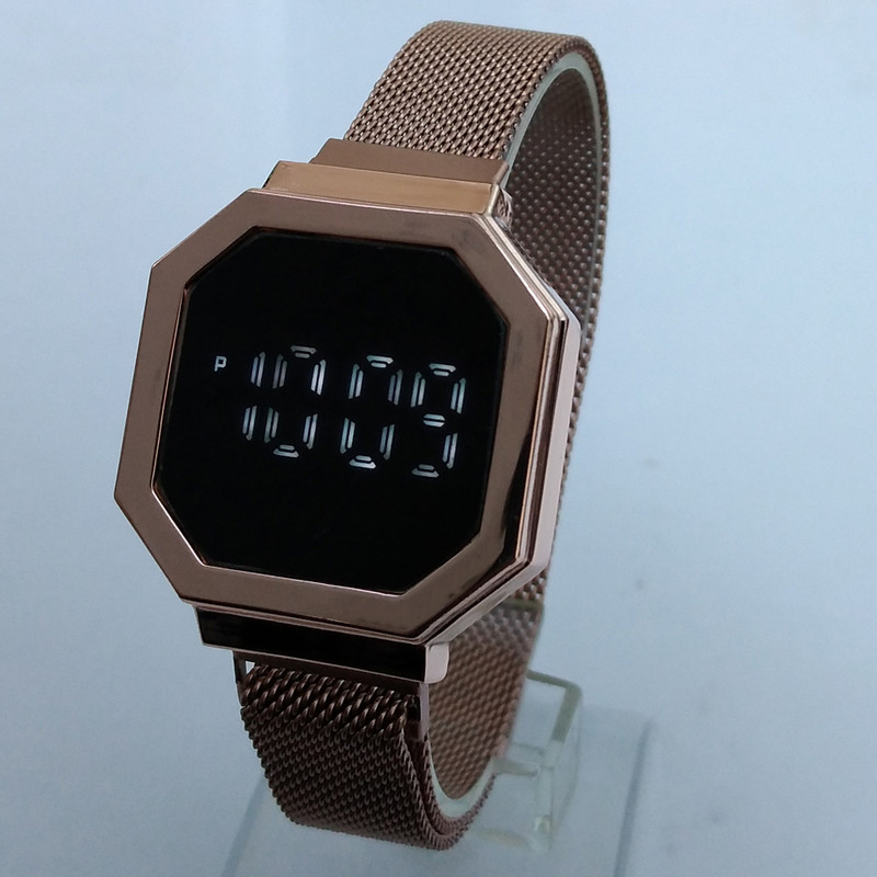 ساعت مچی دیجیتال دخترانه مدل 2253 LED ساعت مچی دیجیتال دخترانه مدل 2253 LED