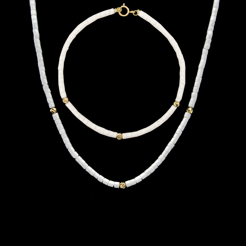 نیم ست طلا 18 عیار زنانه مانچو مدل smgs004