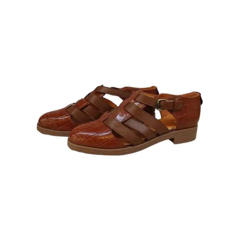 صندل زنانه مدل سه کمر چرم رنگ عسلی