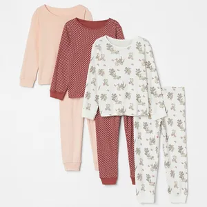 ست تی شرت آستین بلند و شلوار دخترانه اچ اند ام مدل 0747591012 مجموعه 3 عددی