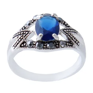     انگشتر نقره زنانه بازرگانی میلادی کد AW_412