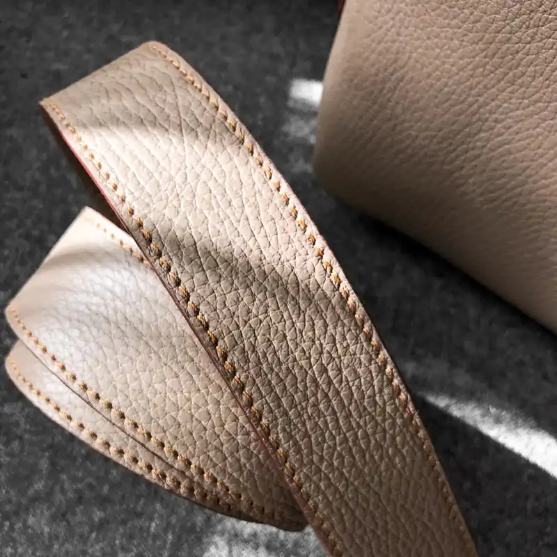 کیف رودوشی زنانه مدل cbllbrf