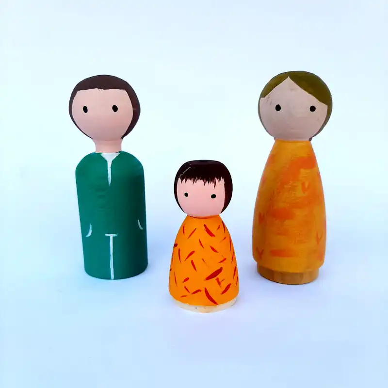 عروسک چوبی مدل خانواده من کد WT09 مجموعه 3 عددی