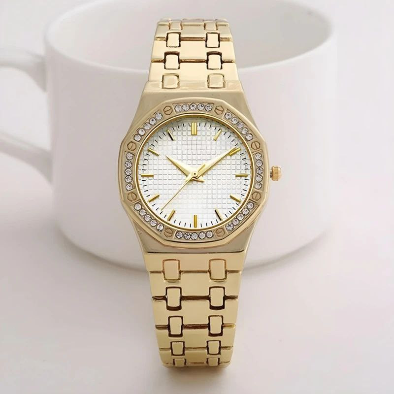 ساعت مچی عقربه‌ای کوارتز زنانه مدل کلاسیک دور نگین کد 03