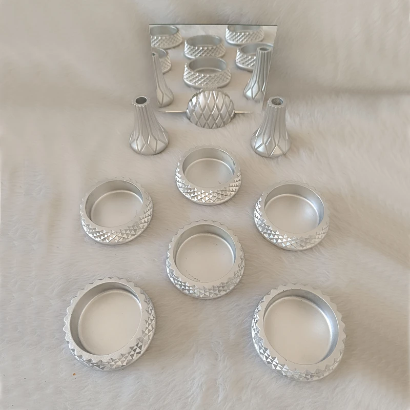 عکس شماره 2 : مجموعه ظروف هفت سین 9 پارچه مدل الماس