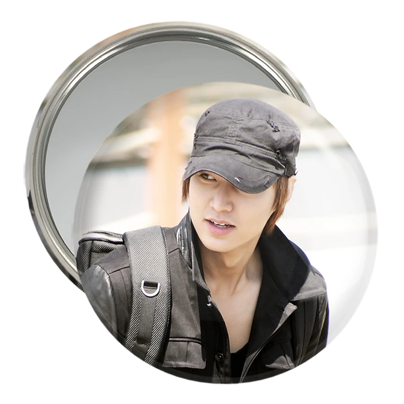 آینه جیبی خندالو مدل لی مین هو Leemin ho  کد 20910