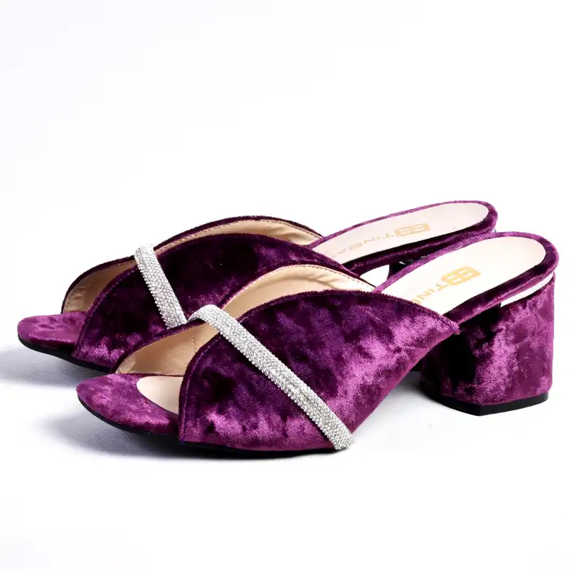 صندل زنانه تین بانی مدل 04