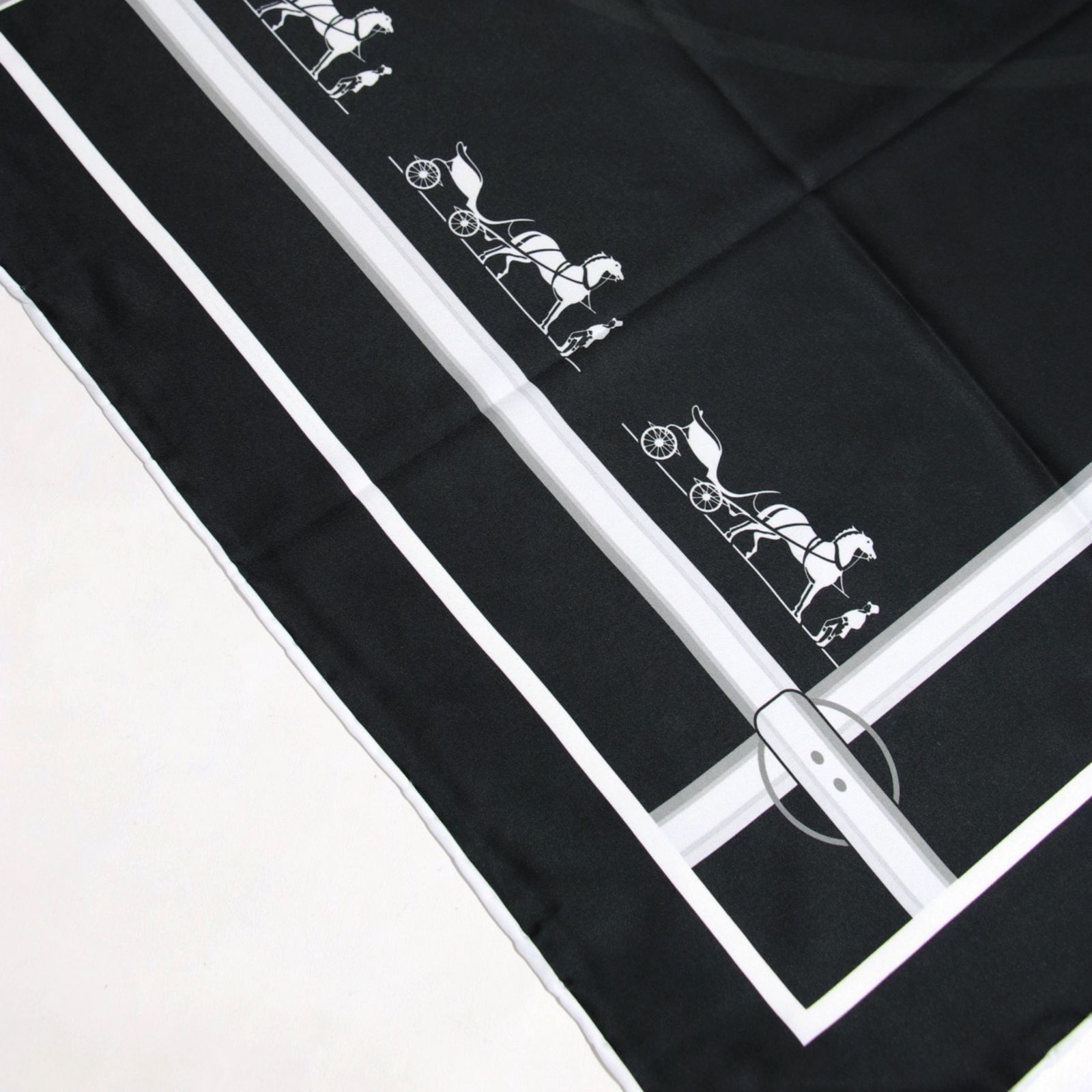 روسری زنانه آنالیا مدل ابریشم کد ana-9665 - - 9