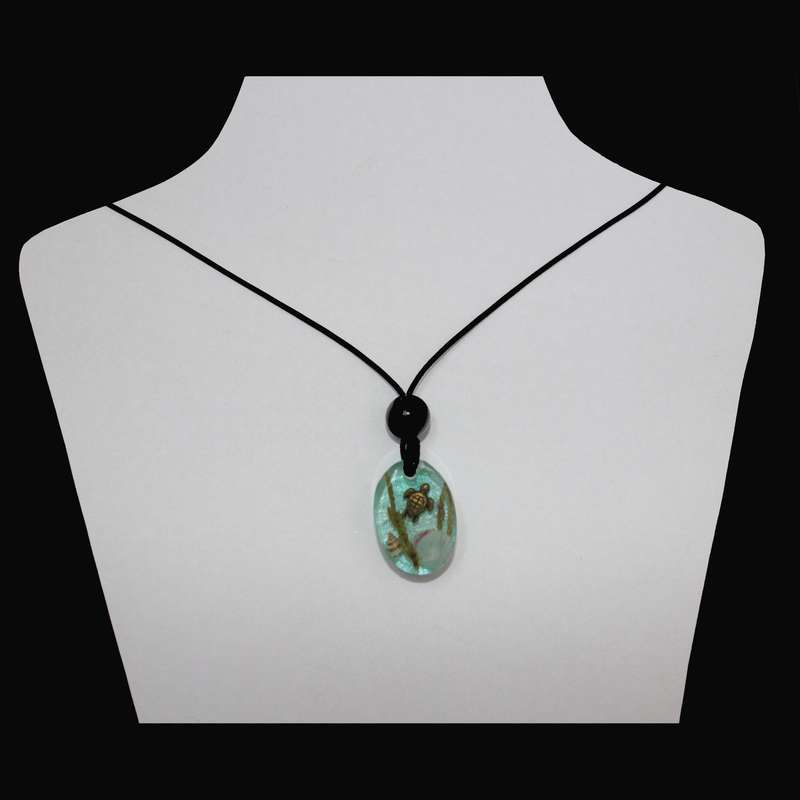 گردنبند دخترانه مدل لاک پشت در دریا گردنبند دخترانه مدل لاک پشت در دریا