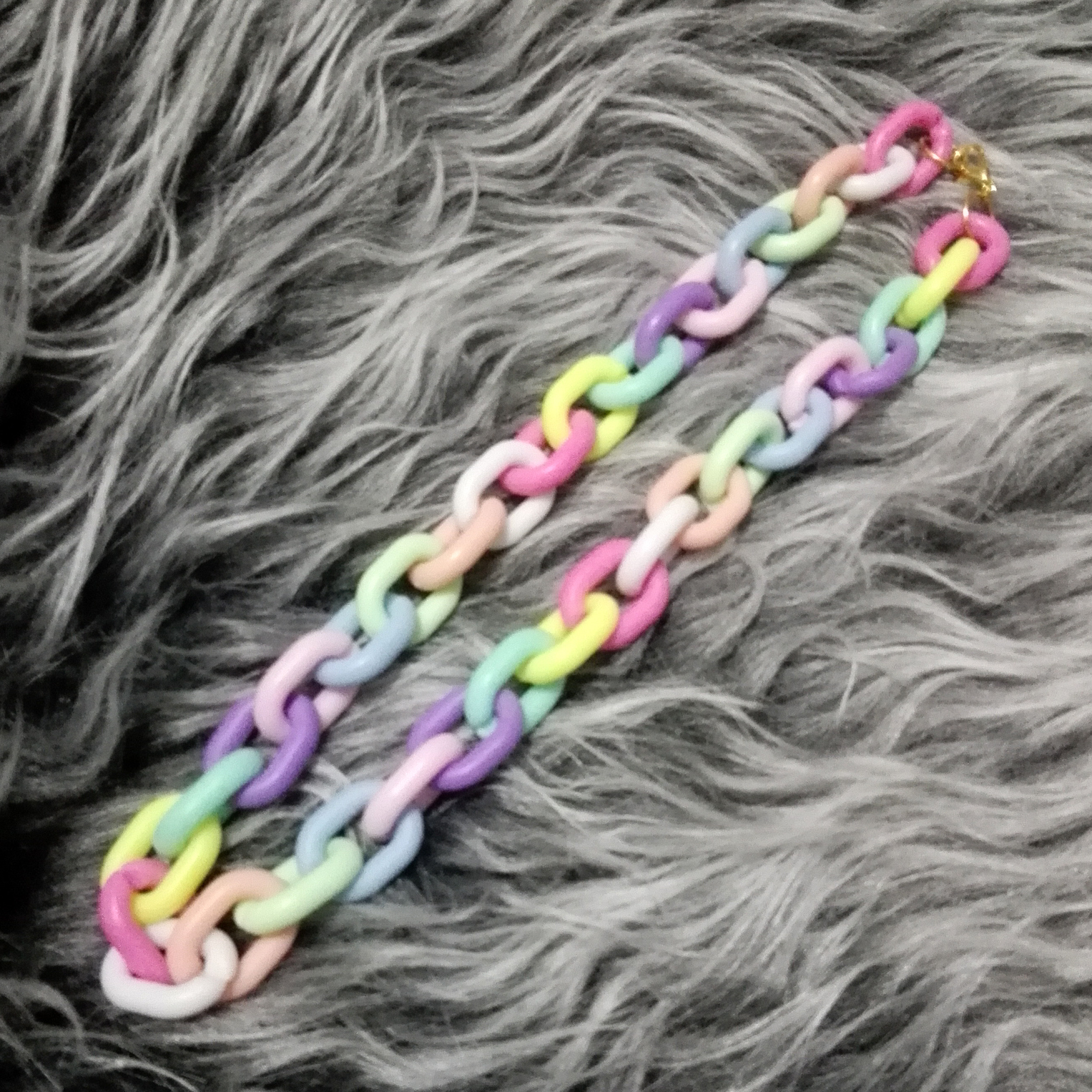 گردنبند دخترانه مدل پاستیلی کد 2020