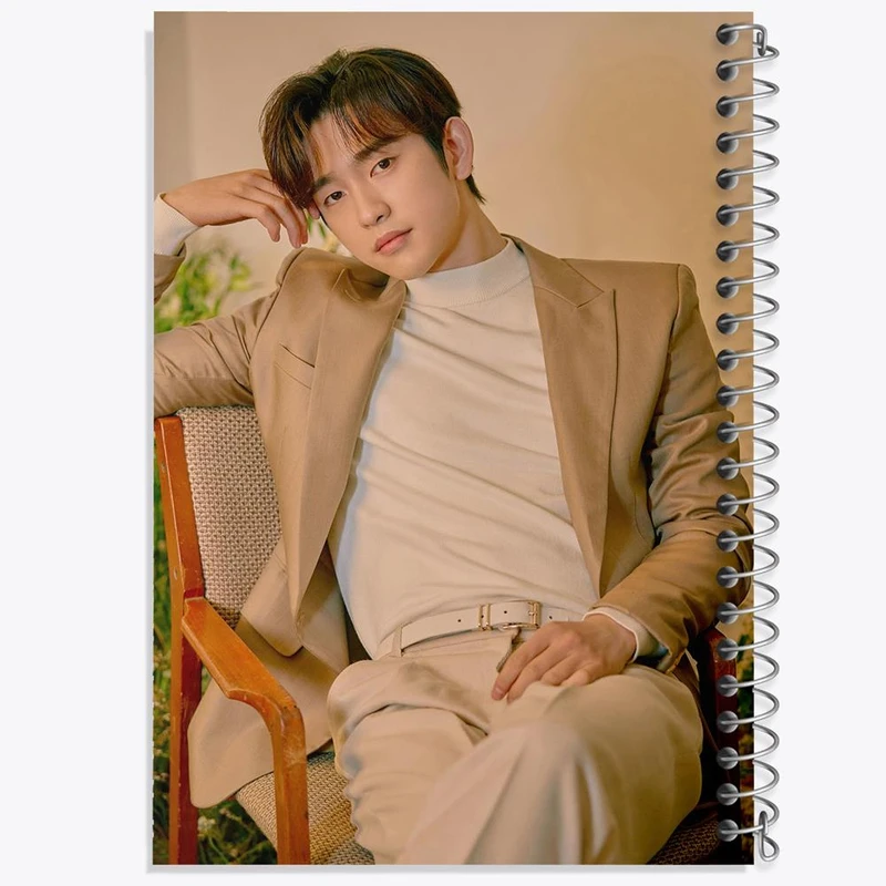 دفتر ژورنال نویسی 50 برگ خندالو مدل نقطه ای طرح جین یونگ گروه گات سون GOT7 کد 11663