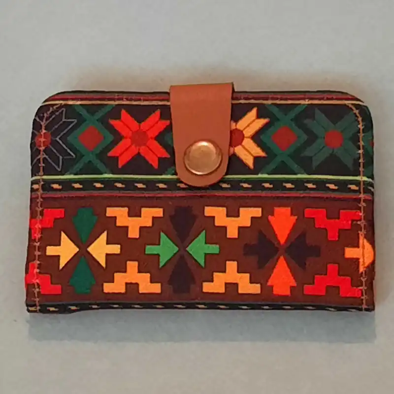 جاکارتی زنانه مدل دکمه ای طرح سنتی دور دوخت کد 03