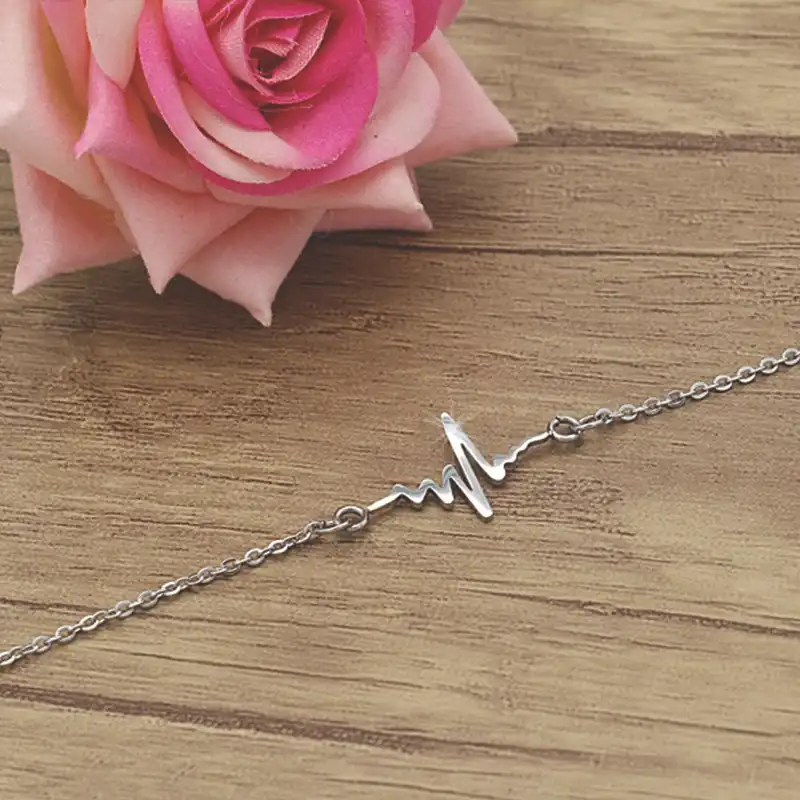 دستبند زنانه مدل ضربان قلب