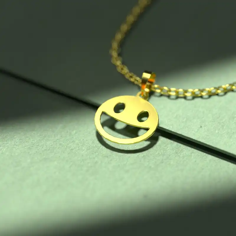 گردنبند طلا 18 عیار زنانه مدوپد مدل ایموجی کد C3-1-1020