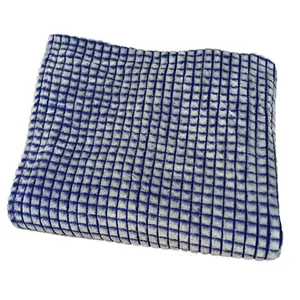 پتو مسافرتی طرح چهارخونه کد p01 سایز 230×155 سانتی متر