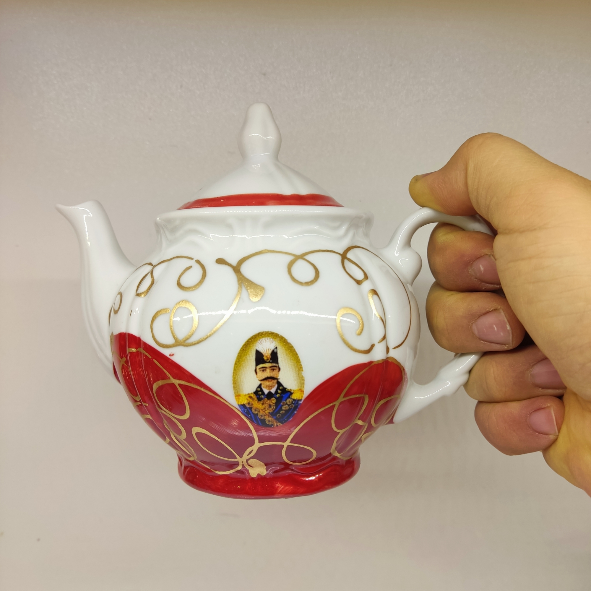 ست قوری و وارمر چینی مدل شاه عباسی کد 600