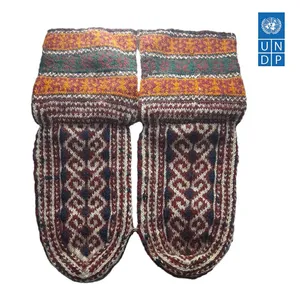 جوراب دست دوز مردانه مدل سنتی