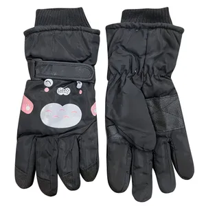 دستکش بچگانه مدل برف بازی کد 21