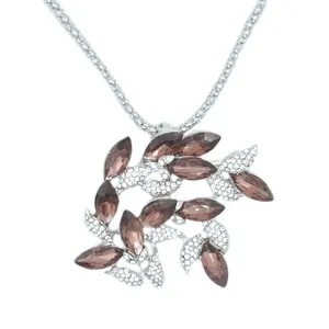 گردنبند زنانه مدل برگ T27139