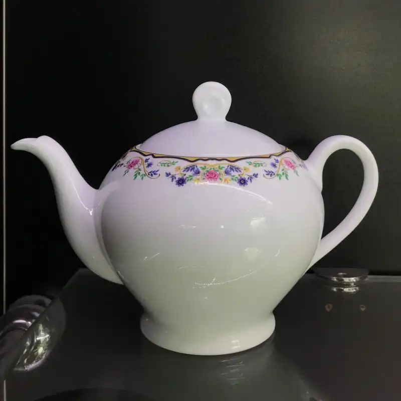 قوری چینی زرین ایران مدل گلستان