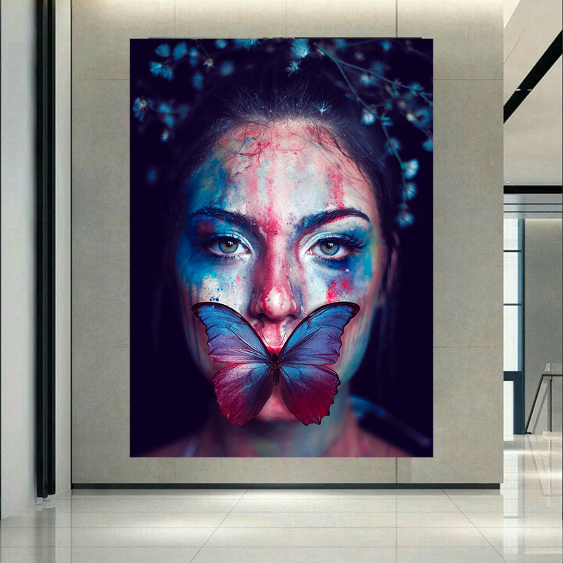 تابلو بوم طرح آرایشگاه زنانه مدل چهره و پروانه کد AR31030