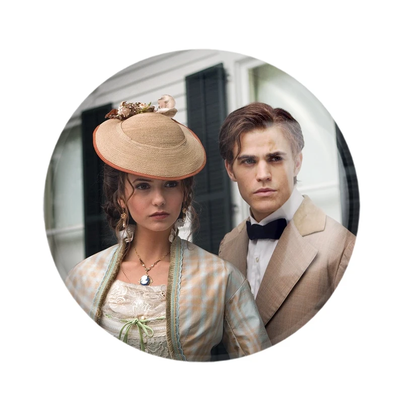 مگنت خندالو مدل استفان و کاترین خاطرات یک خون آشام The Vampire Diaries  کد 20263