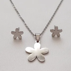 نیم ست زنانه مدل گل آینه ای 3292