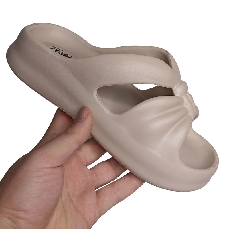 دمپایی زنانه پاپا مدل هاله کد 1637-CR