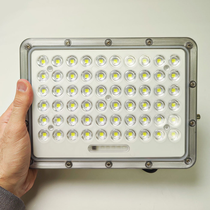 پروژکتور خورشیدی 100 وات مدل فلت 100W کد 803 به همراه پنل خورشیدی