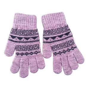 دستکش بافتنی بچگانه مدل مچی طرح سنتی 